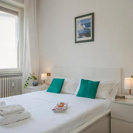 Moscova Dream - Bright And Quiet 5th Floor ミラノ